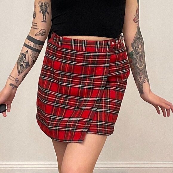 John Galt Plaid Mini Short Skirts Adjustable Belt Size S Red - Picture 1 of 8